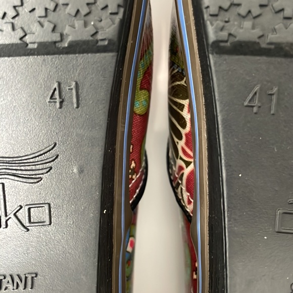 DANSKO VEGAN CLOGS SIZE 41 - Picture 9 of 13